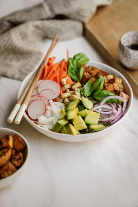 Crispy Tofu Noodle Bowl | FoodByMaria