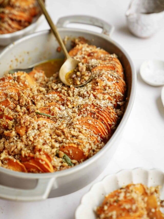 Baked Sweet Potato Recipe with Toasted Walnut Crumble-3