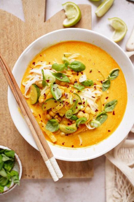 Thai Noodle Soup | FoodByMaria Recipes