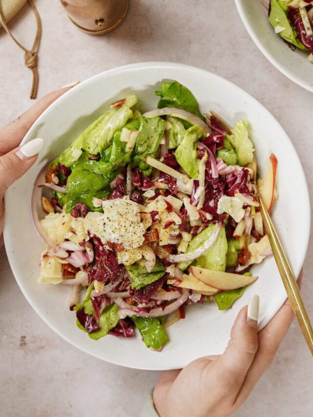 Butter Lettuce Salad with Apple & Cheddar